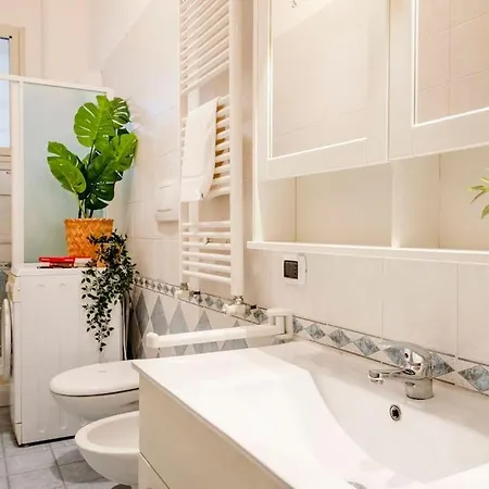 Oasi Corso Italia - Center *